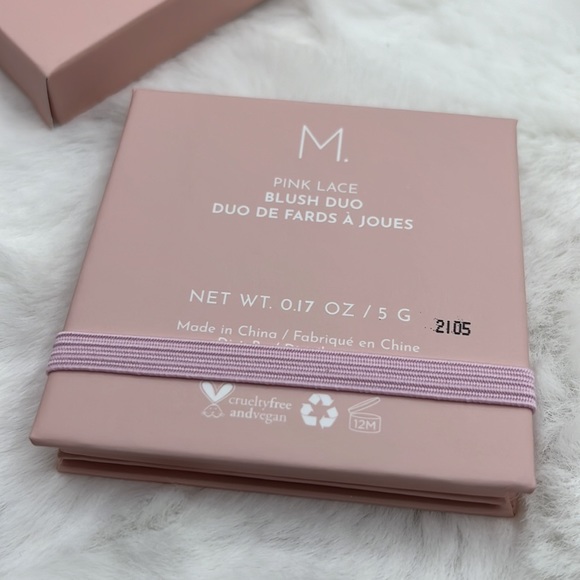 MOTD Blush Duo in Pink Lace - Picture 3 of 3